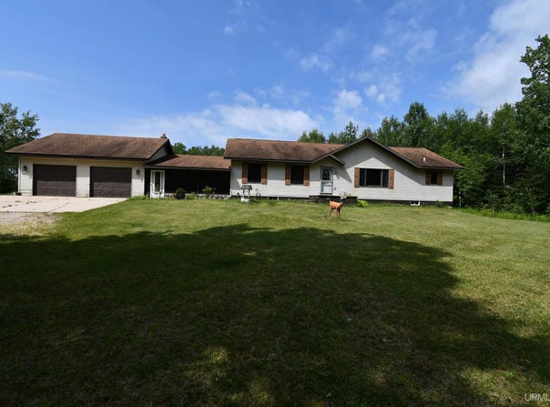 12445 Old Hwy M35, Rock, MI 49880