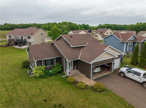 920 W 9th Street, Rush City, MN 55069