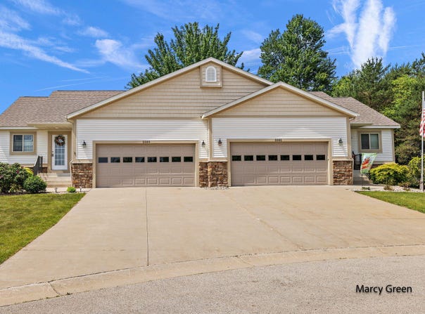5589 Sandalwood Court, Norton Shores, MI 49441