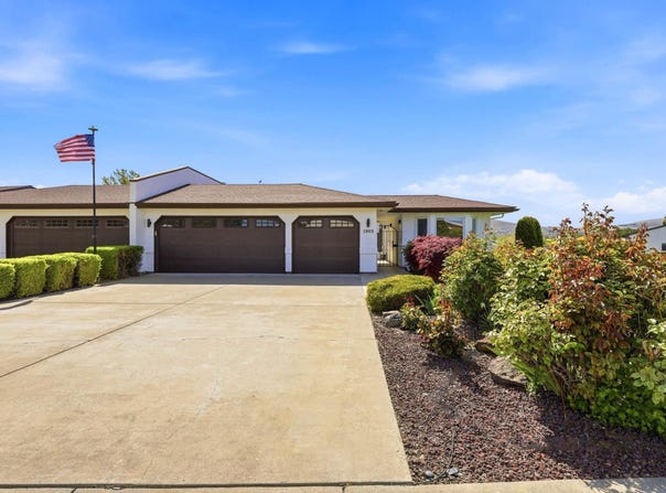 1903 Meadows Dr. N, Richland, WA 99352