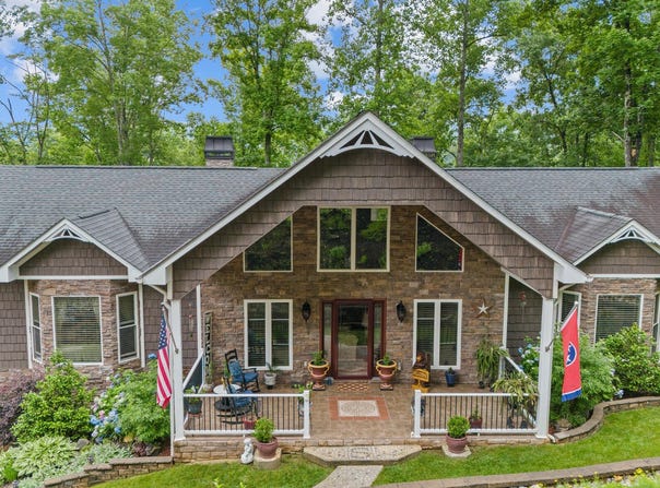 180 Silver Tr, New Tazewell, TN 37825