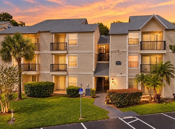 1964 LAKE ATRIUMS Circle, ORLANDO, FL 32839