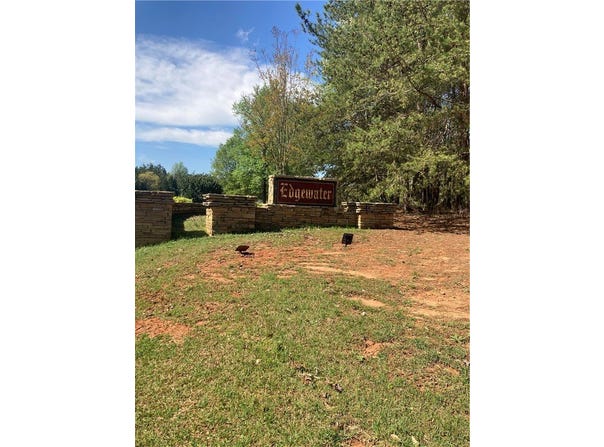 Watersedge Drive lot: 14, Fair Play, SC 29643