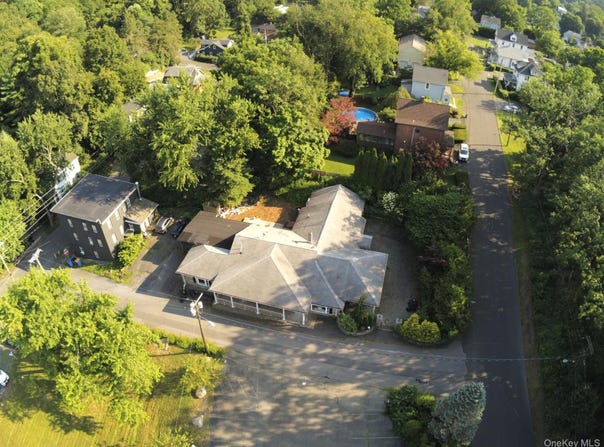 11 High Street, Kingston, NY 12401