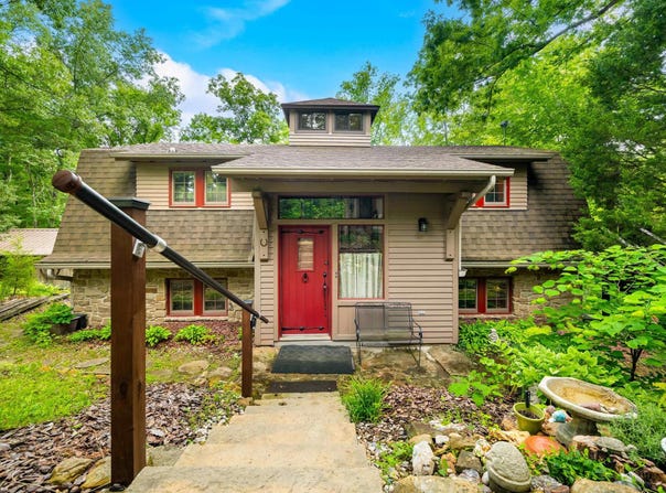 972 Helmsburg Road, Nashville, IN 47448-9171