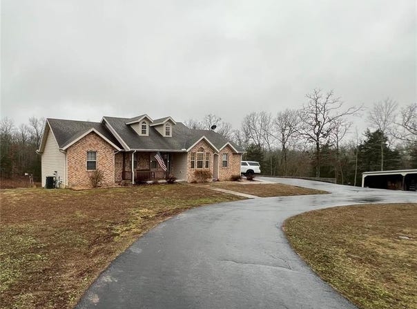 22120 HWY N, Lebanon, MO 65536