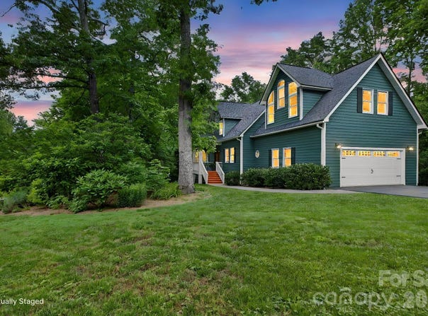 42 Corbran Drive, Fairview, NC 28730