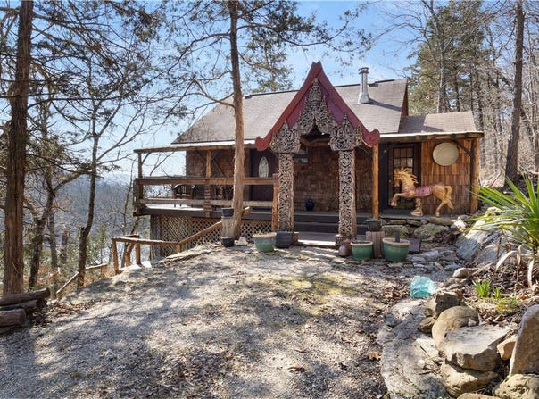 11 County Road 1089, Eureka Springs, AR 72632