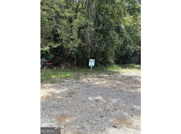3896 Log Cabin Drive, Macon, GA 31204