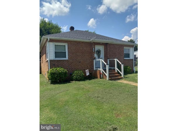 214 WASHINGTON AVENUE, FRONT ROYAL, VA 22630