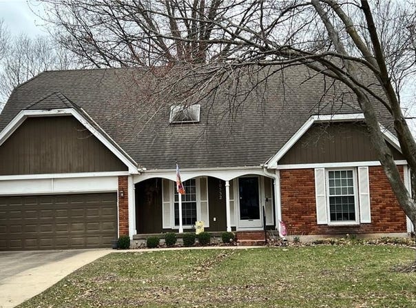 10532 Bond Street, Overland Park, KS 66214