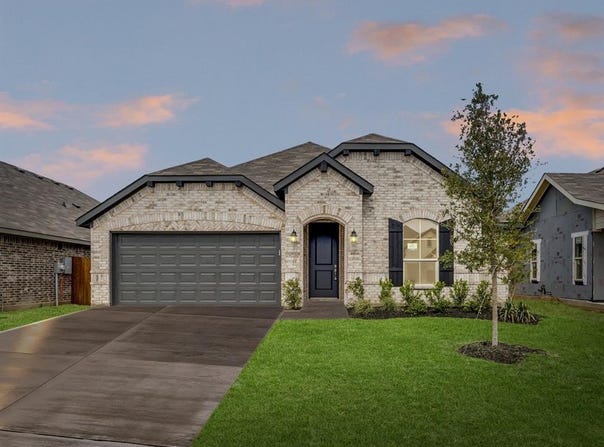 1152 Avery, Granbury, TX 76049