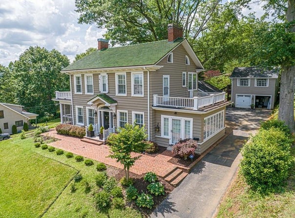 531 Lawrence Avenue, Bristol, VA 24201