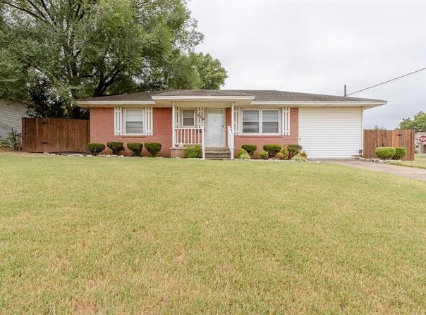 428 W Truman Place, Purcell, OK 73080