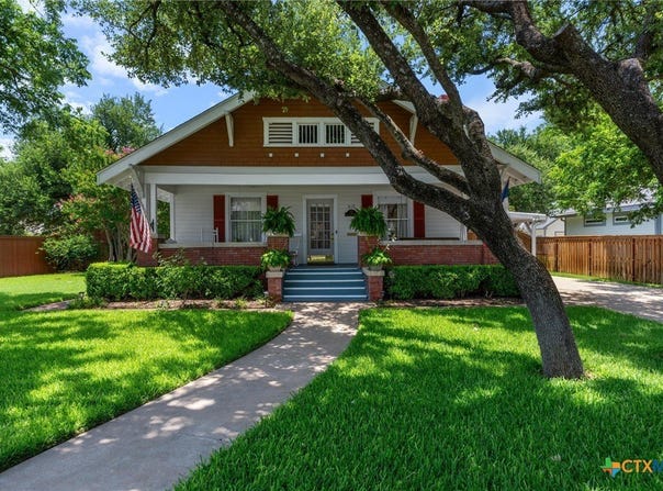 810 E University Avenue, Georgetown, TX 78626