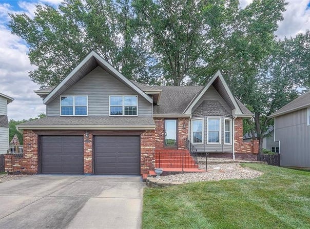 16327 W Locust Street, Olathe, KS 66062