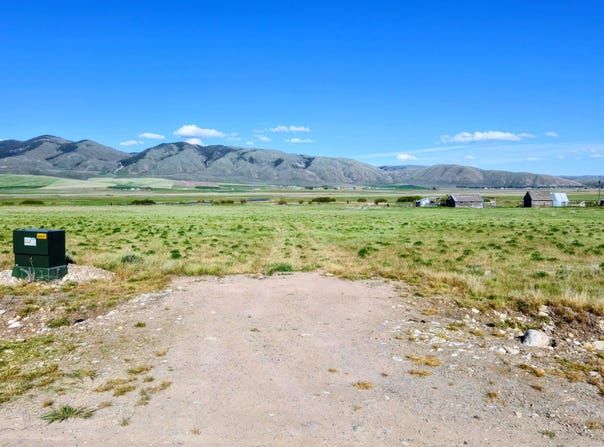 1720 LOWER BERN Rd, Bern, ID 83220