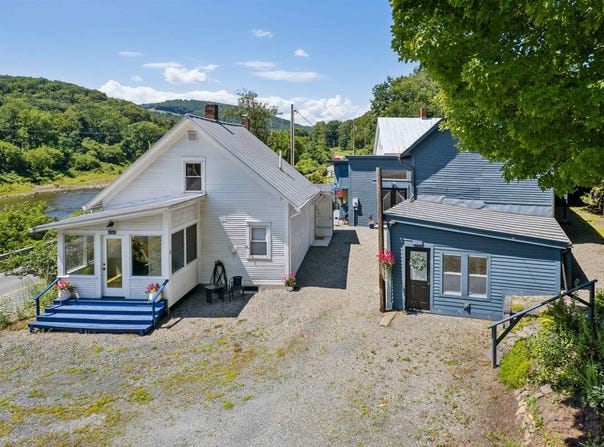 4163 Route 14, Hartford, VT 05047