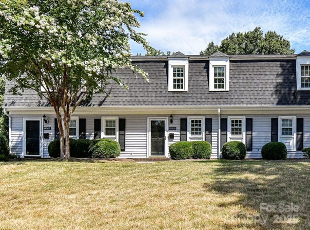 8060 Knights Bridge Road, Charlotte, NC 28210
