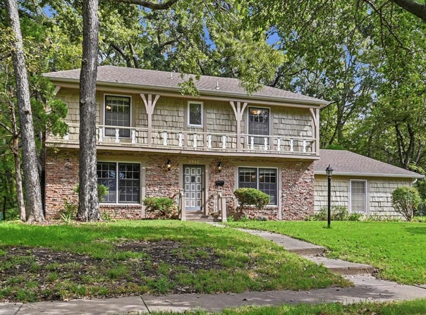 3540 SW Oak PKWY, Topeka, KS 66614