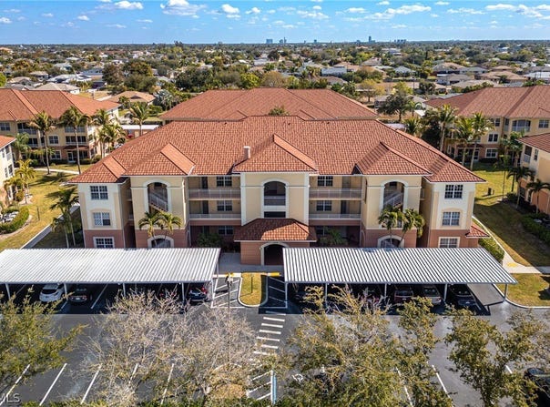 1105 Van Loon Commons Circle, Cape Coral, FL 33909