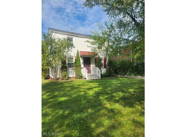 19611 Libby Road, Maple Heights, OH 44137