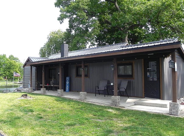 31908 Decker Road, Colon, MI 49040
