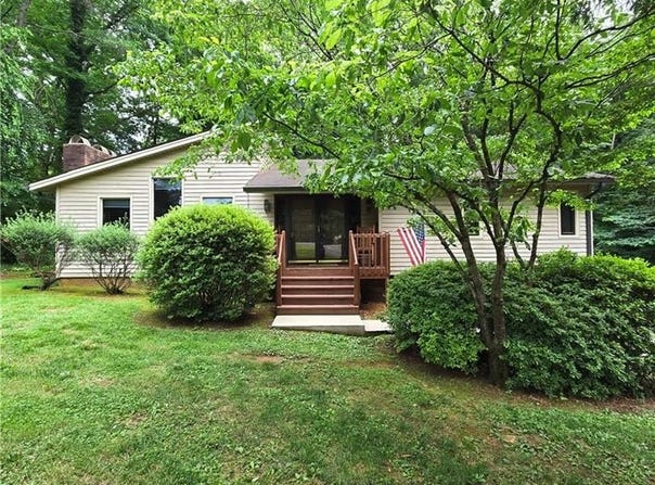 123 Forest Court, Advance, NC 27006