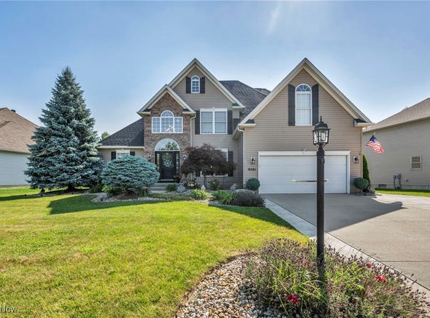 9591 Beatrice Lane, Olmsted Twp, OH 44138