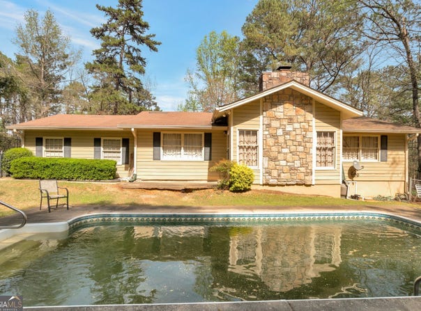 2004 Poplar Falls, Lithonia, GA 30058