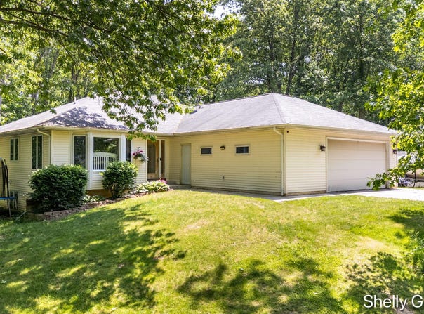5151 Scotch Mist Drive, Saranac, MI 48881