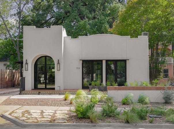 713 E 32nd ST, Austin, TX 78705