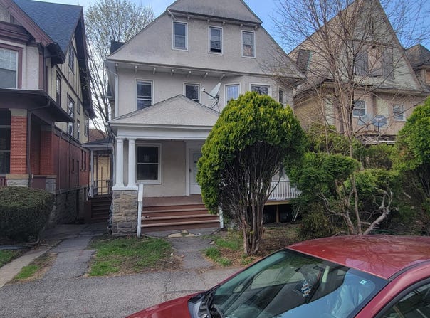 805 Monroe Avenue, Scranton, PA 18510