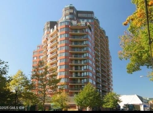 25 Forest Street, Stamford, CT 06901