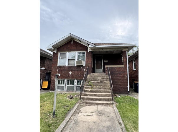 1072 Van Buren Street, Gary, IN 46402
