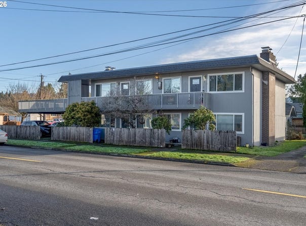 504 N 7TH Ave, Kelso, WA 98626