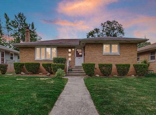 268 174th Place, Hammond, IN 46324