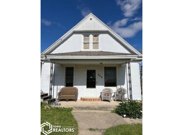 409 Lehnen, Norway, IA 52318