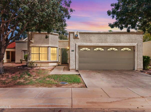 7717 S HEATHER Drive, Tempe, AZ 85284