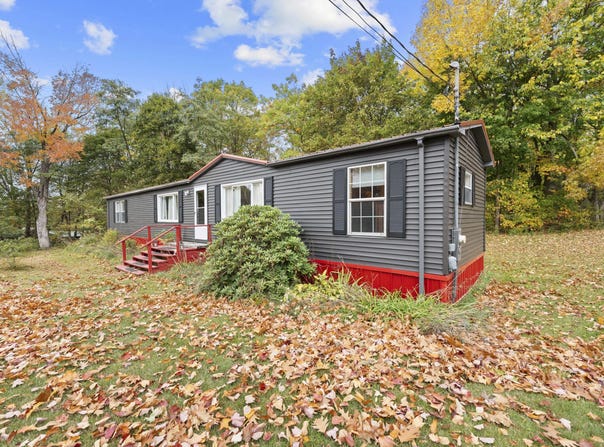 170 Lincoln Street, Pittsfield, ME 04967