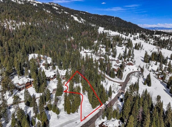 100 Canoe Court, Donnelly, ID 83615
