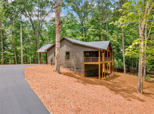 408 Creekside Trail, Ellijay, GA 30540