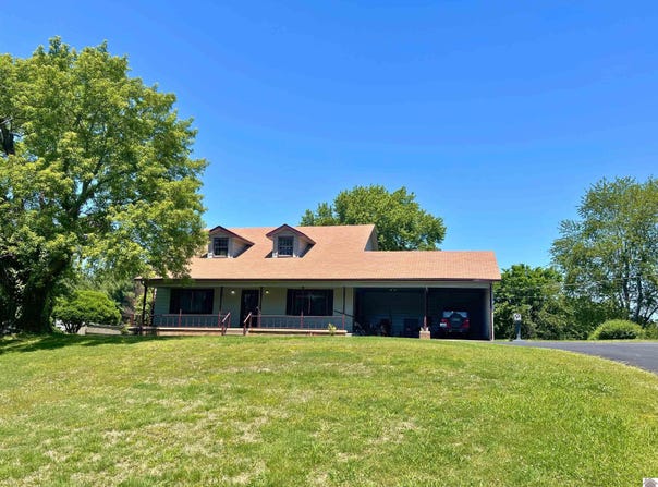 114 State Route 58 E, Clinton, KY 42031-9421