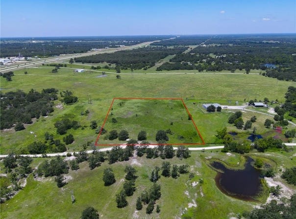 711 Rock Bottom Road, Navasota, TX 77868