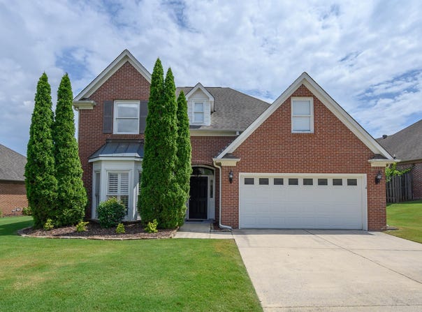 4093 CROSSINGS LANE, HOOVER, AL 35242