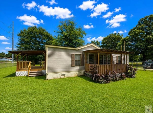 9997 FM 1398, Hooks, TX 75561