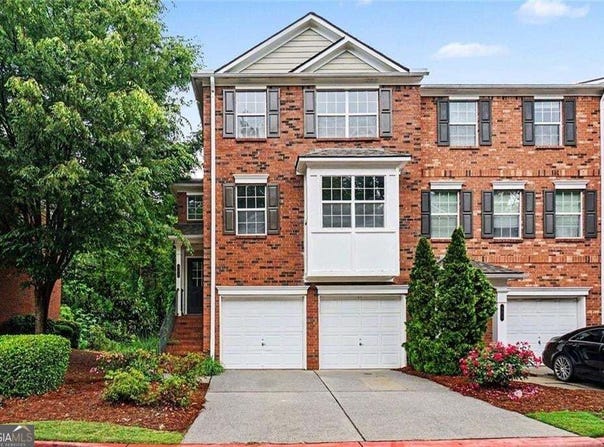 402 Heritage Park Trace NW, Kennesaw, GA 30144