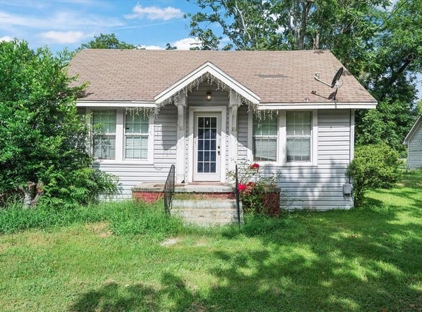 517 N Oleander Street, Grand Saline, TX 75140