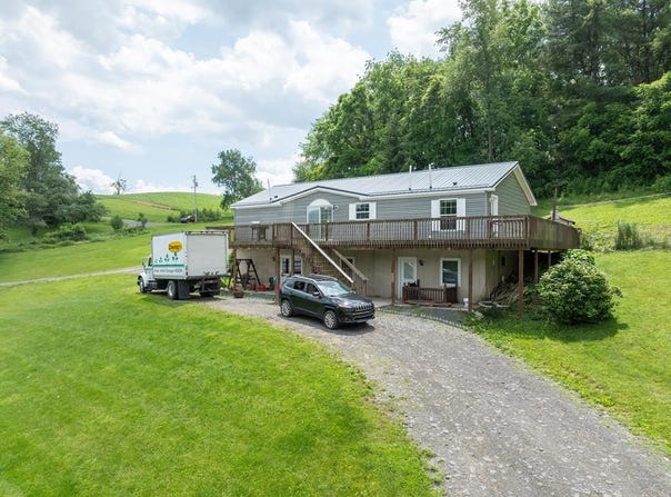 9724 Sipes Road, Huntingdon, PA 16652