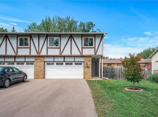 8254 Cypress Lane, Eden Prairie, MN 55347